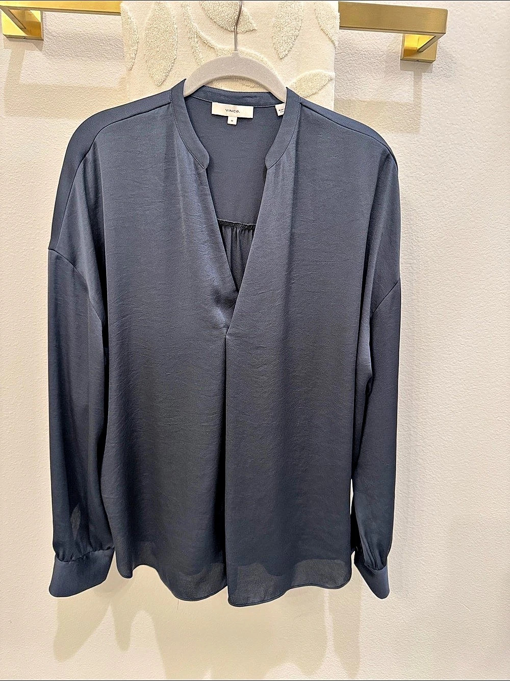 VINCE. Long Sleeve Blouse in Blue Size Medium Like New